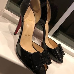 Christian Louboutin black patent leather heel